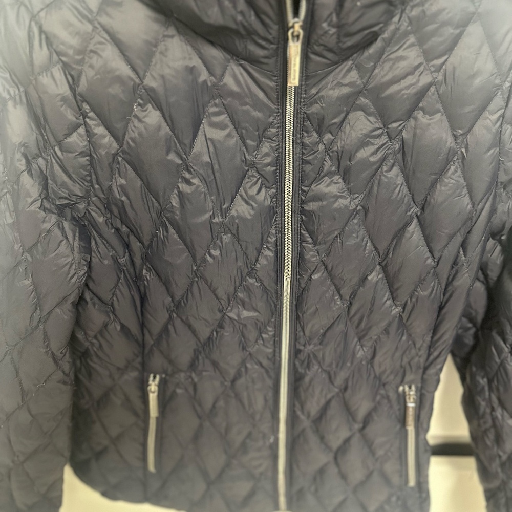 NAVY MICHEAL KORS DOWN JACKET